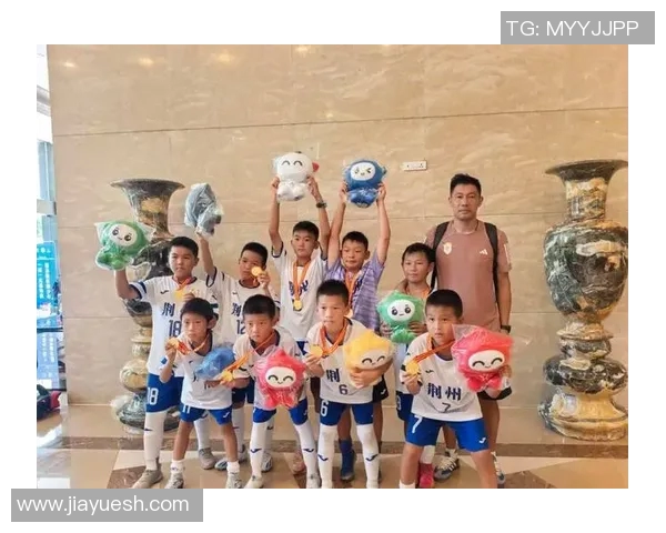 荆州足球明星球员盘点及其在国内外赛场的表现分析